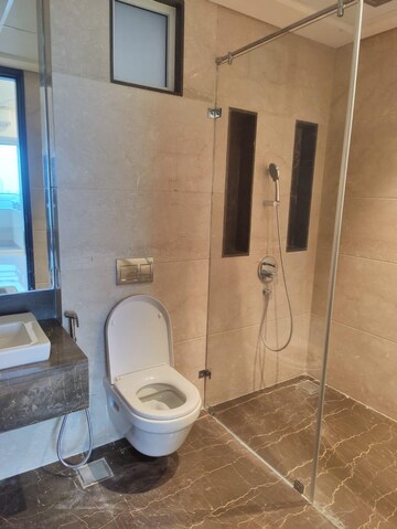 Bathroom in 3 BHK Apartment at Lokhandwala Minerva Mahalaxmi, Mahalaxmi – for Rent