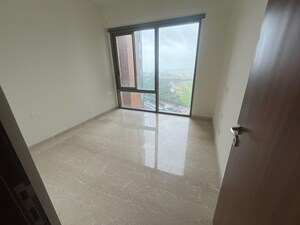 Room in 3 BHK Apartment at Piramal Mahalaxmi, Mahalaxmi – for Rent