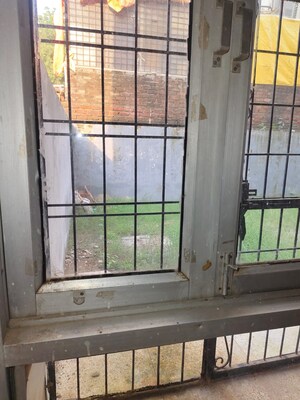 Balcony in 3 BHK Builder Floor at Sector 57 – for Rent