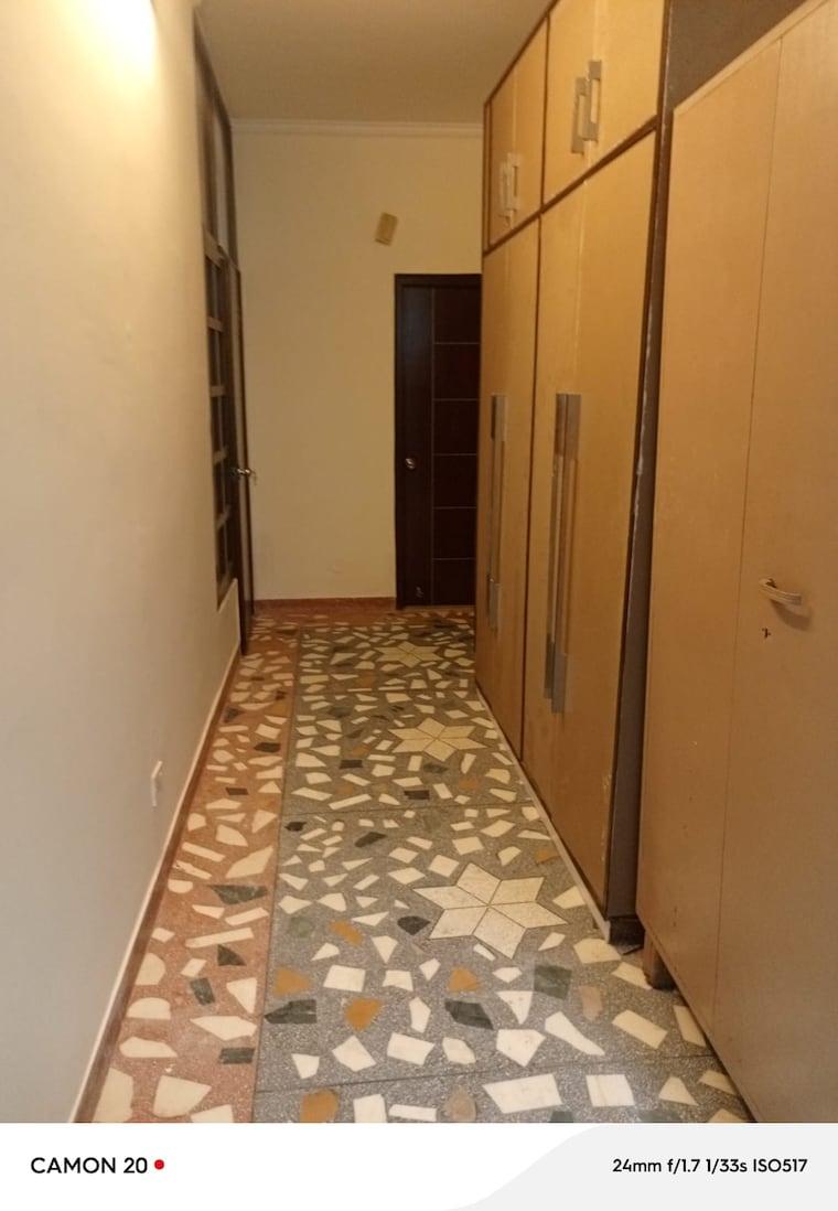 undefined, vasant kunj 3 Bedroom 2200 Sq.Ft. Apartment In Vasant Kunj Delhi 9264262