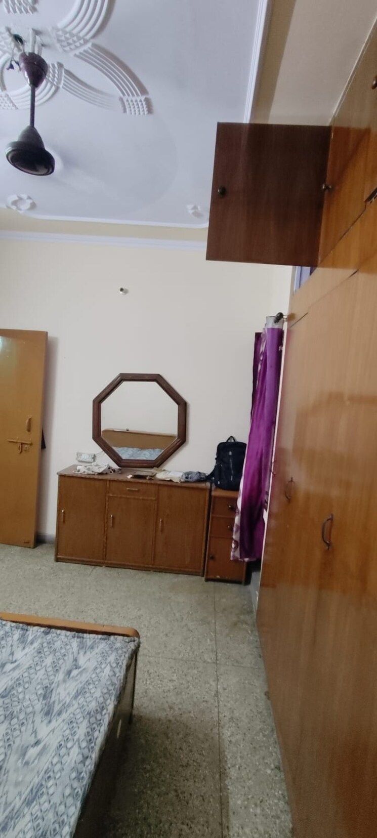 Bathroom, sector 55 1.5 Bedroom 950 Sq.Ft. Villa In Sector 55 Noida 9264275