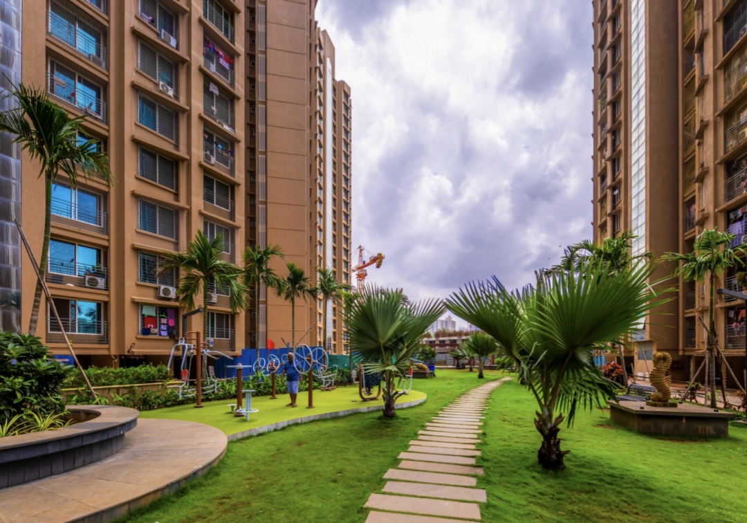 1 BHK Apartment For Rent in Malad West