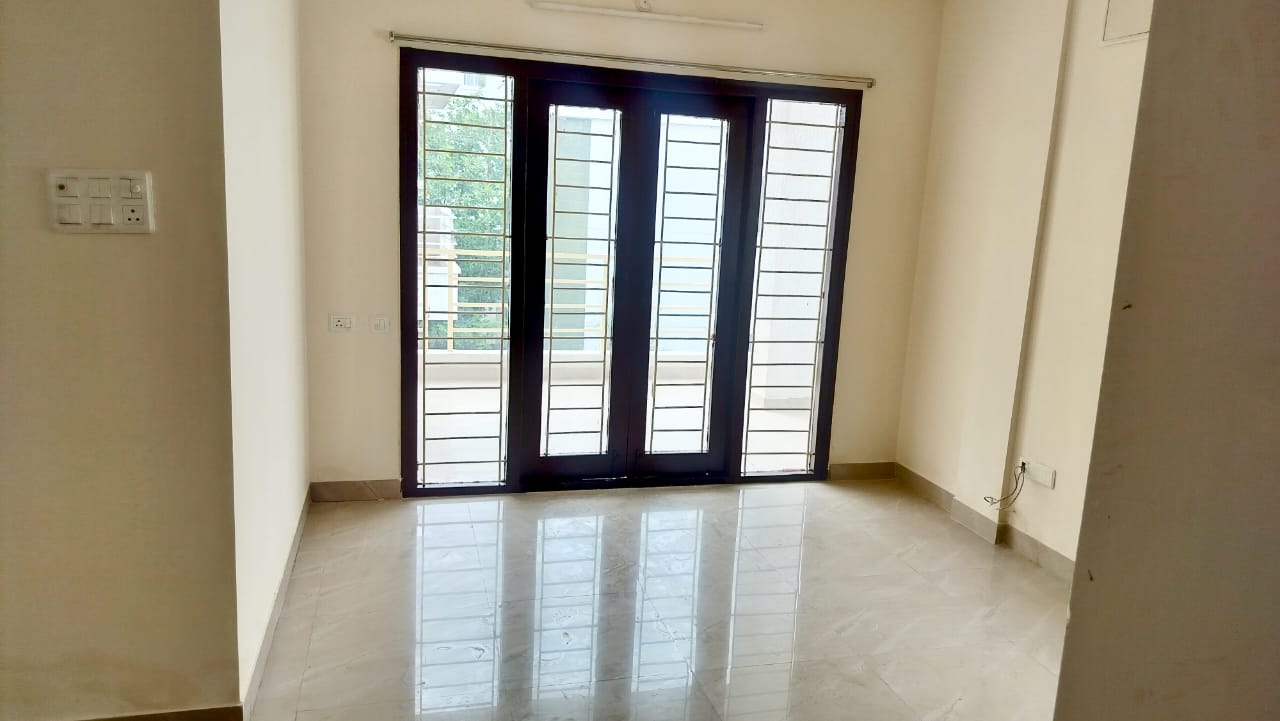 3 BHK + Servant Room Villa For Rent in Puppalaguda