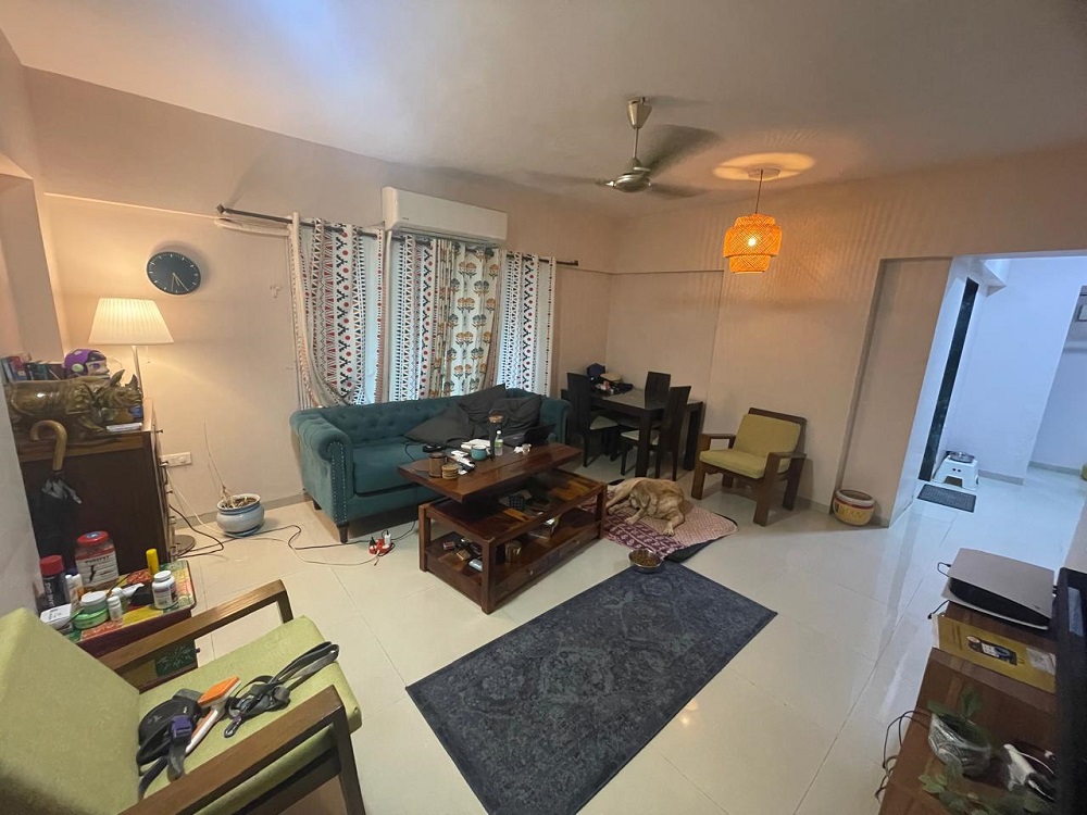 2 BHK + Pooja Room Apartment For Rent in Khar West