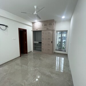 Room in 3 BHK Apartment at Jubilee Hills – for Sale
