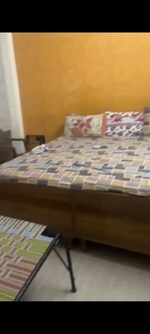 3 BHK + Pooja Room 1350 Sq.Ft. Builder Floor in Sunrise Property 