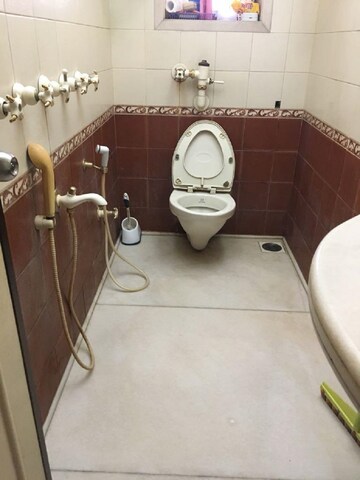 Bathroom in 1 BHK Apartment at Bandra West – for Rent