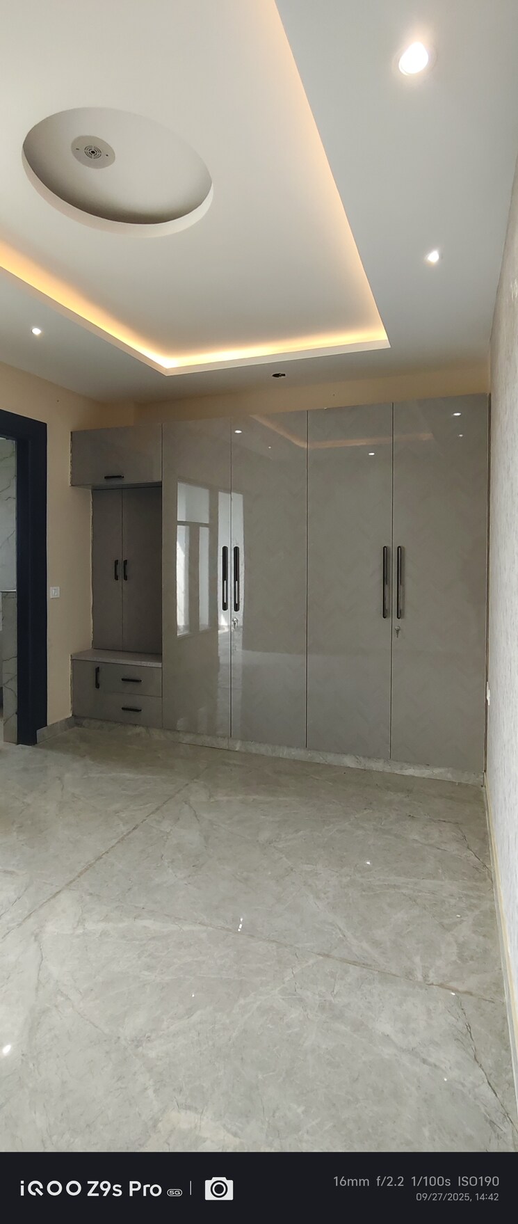 Room, green fields colony 4 Bedroom 1950 Sq.Ft. Builder Floor In Green Fields Colony Faridabad 9264368