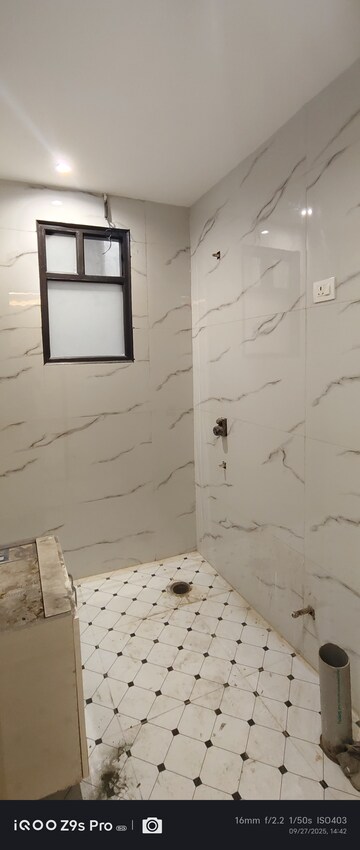 Bathroom in 4 BHK Builder Floor at Green Fields Colony – for Sale
