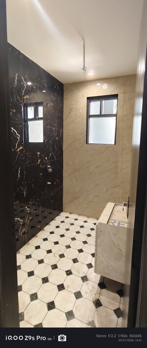 Bathroom in 4 BHK Builder Floor at Green Fields Colony – for Sale