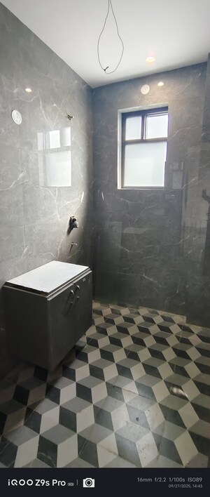 Bathroom in 4 BHK Builder Floor at Green Fields Colony – for Sale