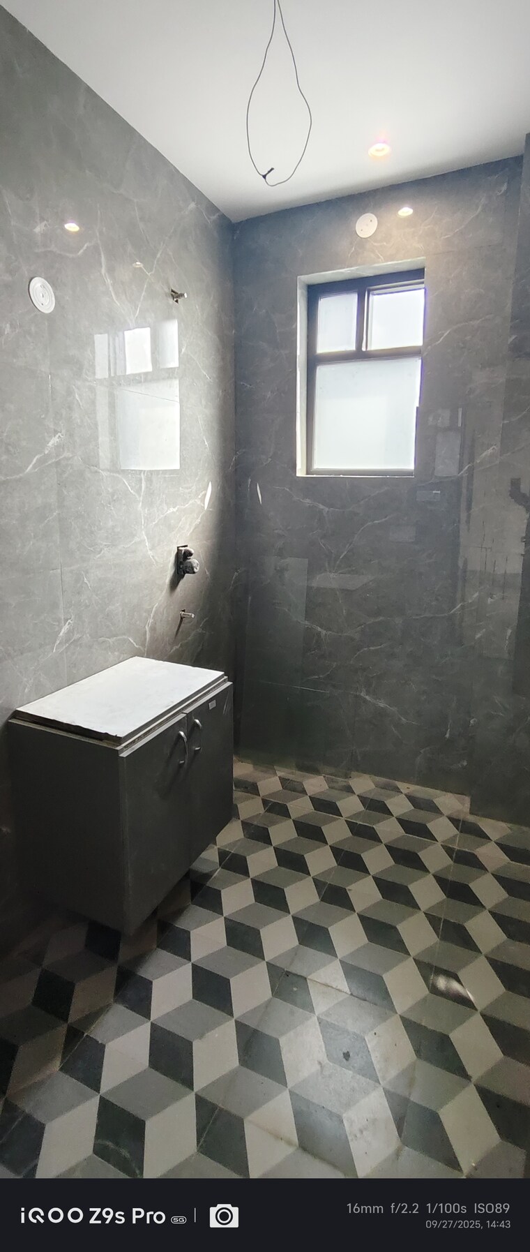 Bathroom, green fields colony 4 Bedroom 1950 Sq.Ft. Builder Floor In Green Fields Colony Faridabad 9264368