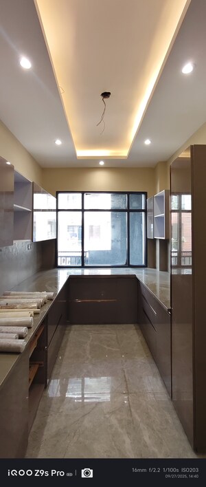 Kitchen in 4 BHK Builder Floor at Green Fields Colony – for Sale