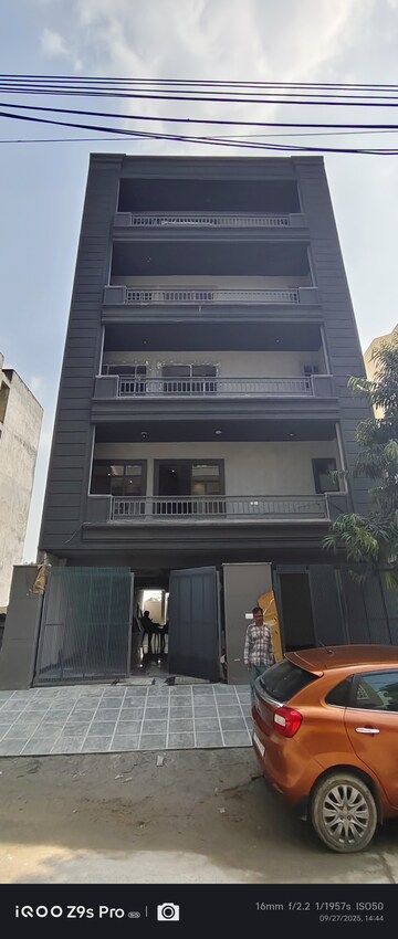 4 BHK Builder Floor – Exterior View View at Green Fields Colony - for Sale