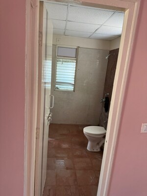 Bathroom in 3 BHK Apartment at Gomti Nagar – for Rent