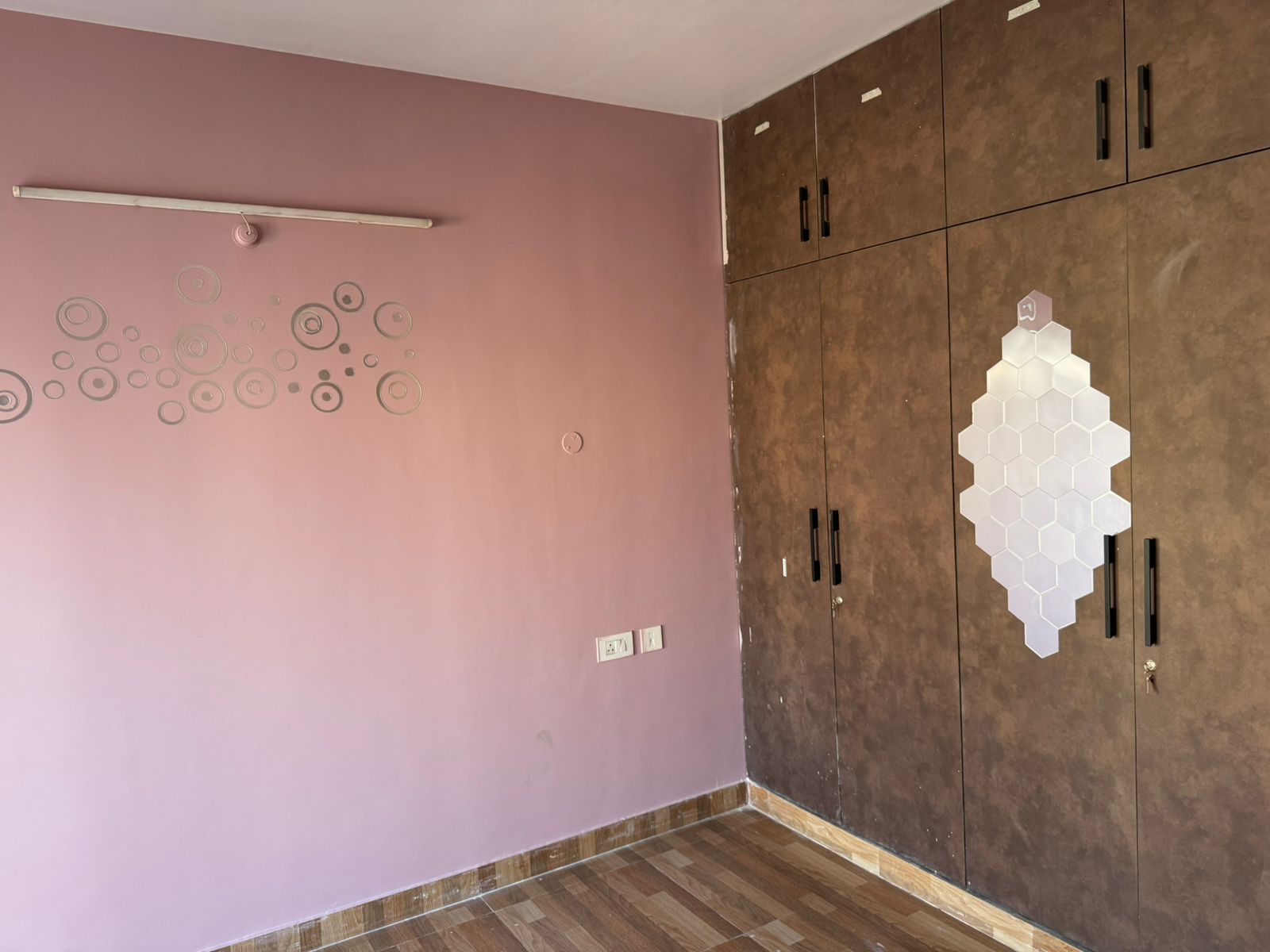 3 BHK + Pooja Room Apartment For Rent in Gomti Nagar