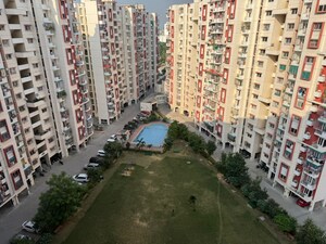 3 BHK Apartment – Exterior View View at Gomti Nagar - for Rent