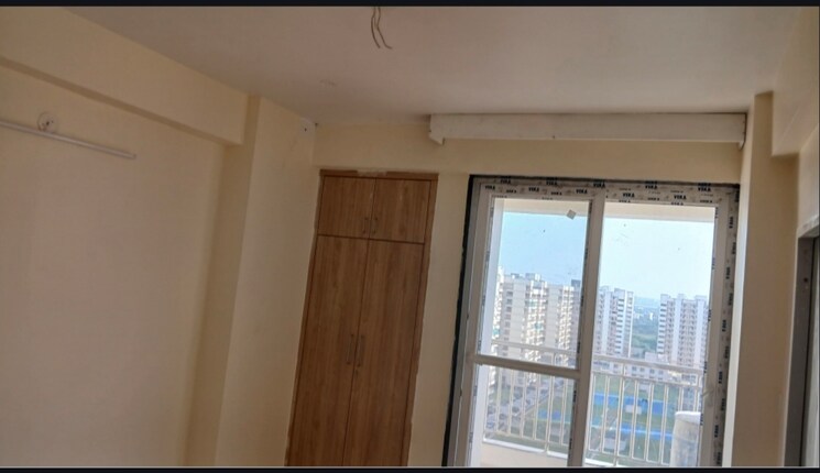 Room, sector 19b dwarka 3 Bedroom 1800 Sq.Ft. Apartment In Sector 19b Dwarka Delhi 9264407