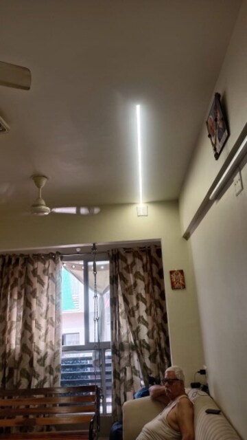Furnished Amenities in 2 BHK Apartment at Chandkheda – for Rent