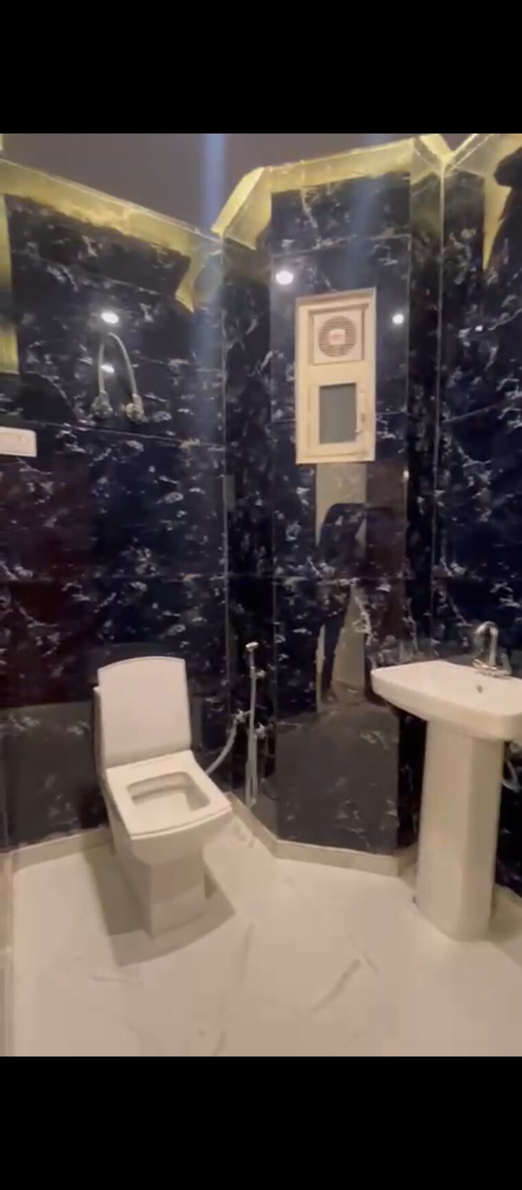 Master Bedroom, okhla industrial estate phase 2 1.5 Bedroom 55 Sq.Yd. Builder Floor In Okhla Industrial Estate Phase 2 Delhi 9264465