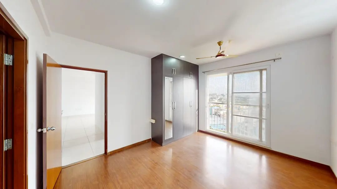 2 BHK + Extra Room Apartment For Sale in Purva Westend