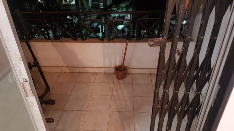 Balcony, anand nagar 2 Bedroom 1000 Sq.Ft. Apartment In Anand Nagar Pune 9264528