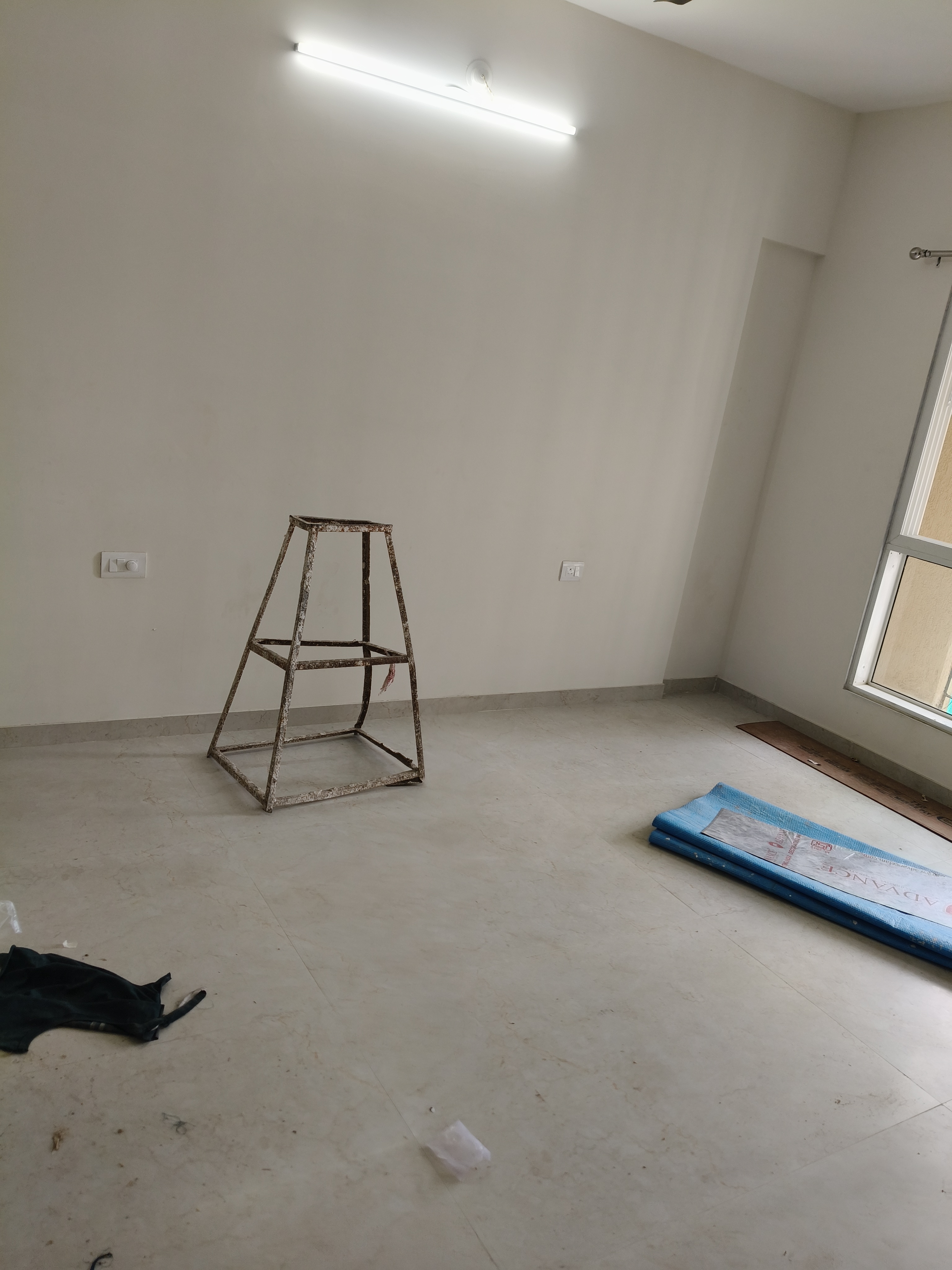 2 BHK + Study Room Apartment For Rent in Dosti West County