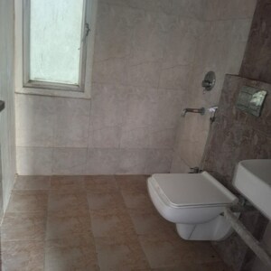 Bathroom in 2.5 BHK Apartment at Sector 75 – for Rent