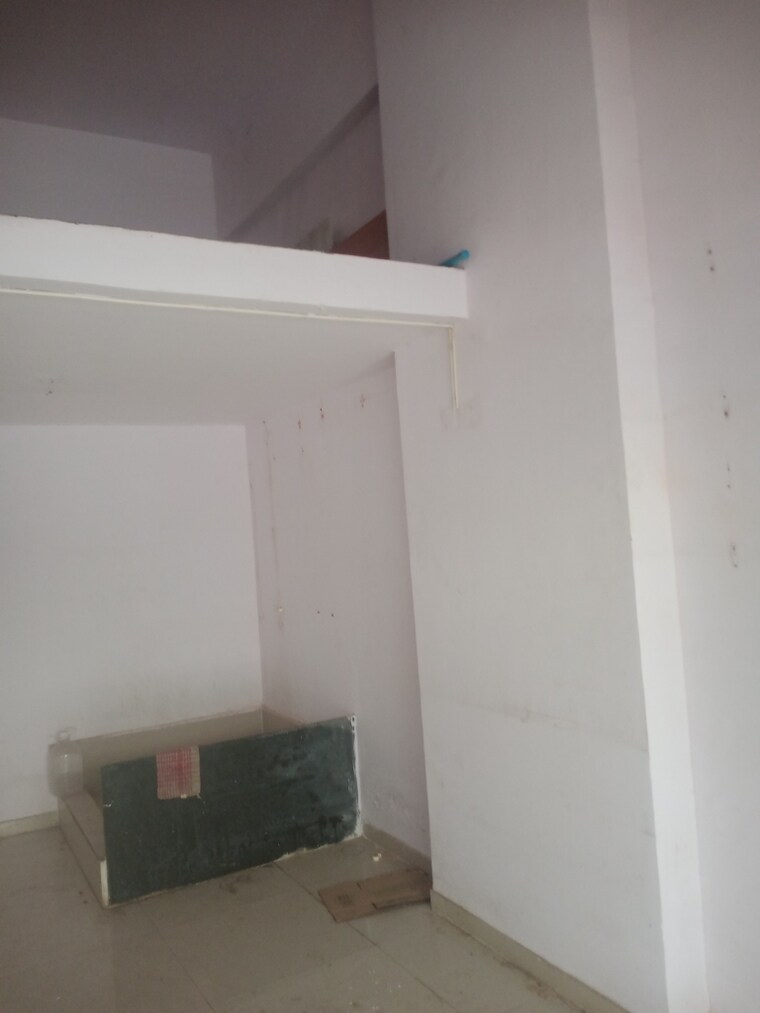 undefined, heena-presidency Commercial Shop 250 Sq.Ft. In Mira Road Thane 9264583