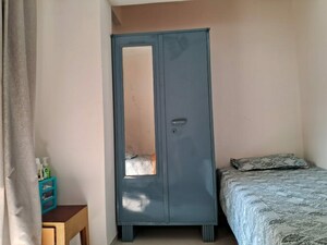 Furnished Amenities in  Pg at Tembhi Naka – for Rent
