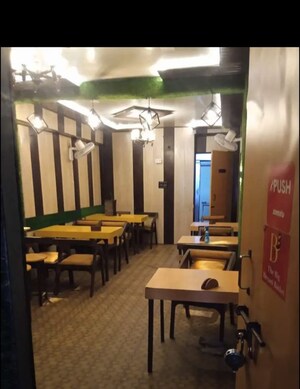  Shop For Rent in Gomti Nagar