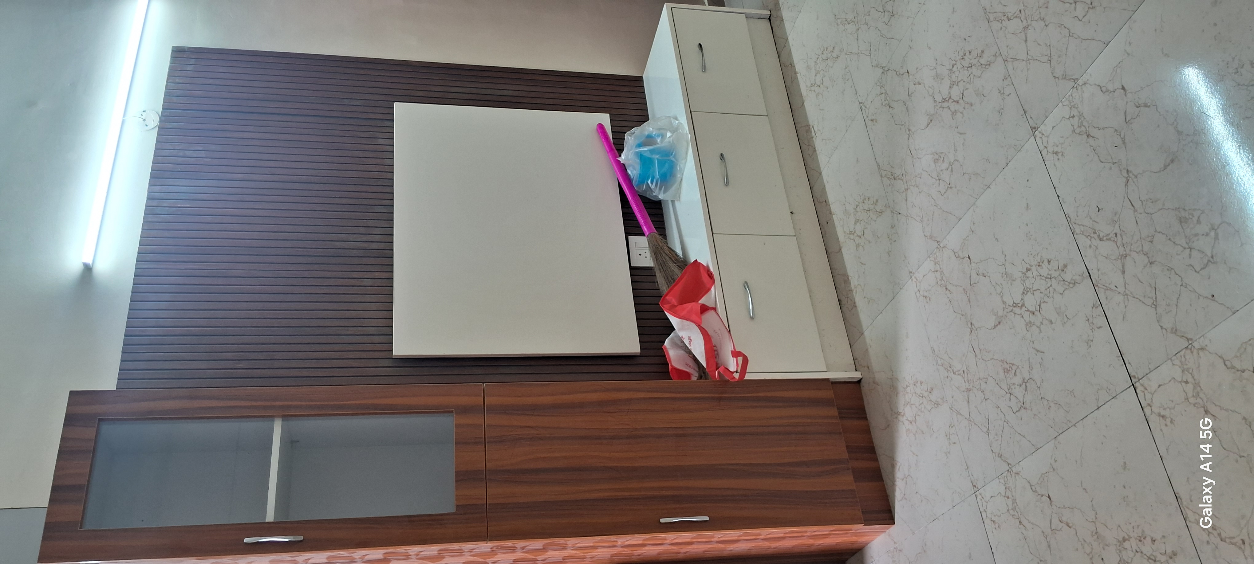 2 BHK Apartment For Rent in MRG The Balcony