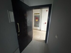 Room in 2 BHK Apartment at Signature The Serenas, Sohna Sector 36 – for Rent
