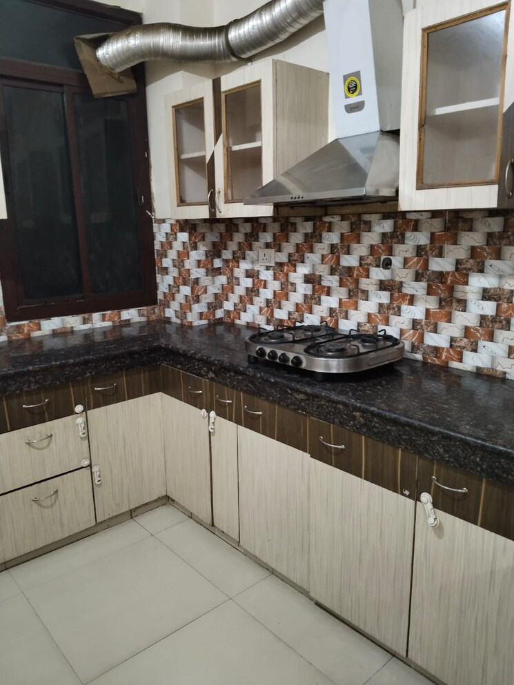 Kitchen, gomti nagar 1.5 Bedroom 1250 Sq.Ft. Independent House In Gomti Nagar Lucknow 9264668