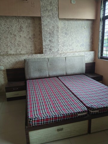Bedroom in 1.5 BHK Independent House at Gomti Nagar – for Rent