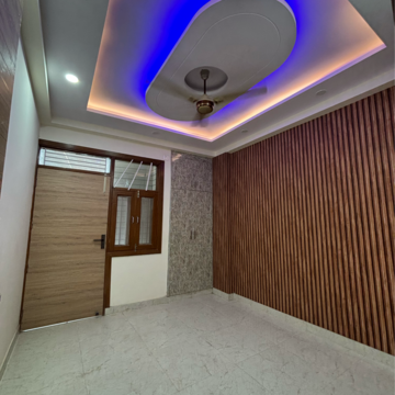 Room in 3 BHK Builder Floor at Dwarka Mor – for Rent
