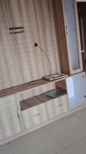 Room in 2.5 BHK Apartment at Raj Nagar Extension – for Sale