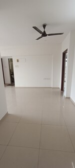 2 BHK 1000 Sq.Ft. Apartment in Living Essence