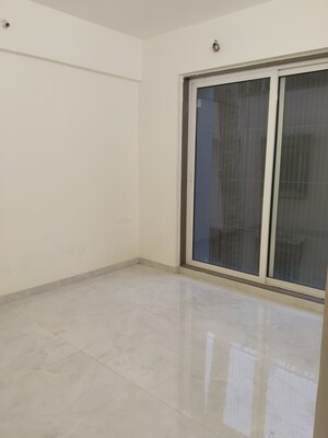 Room in 1 BHK Apartment at Panch Pakhadi – for Rent