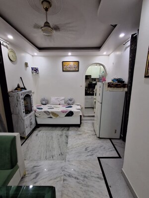Master Bedroom in 1 BHK Builder Floor at Govindpuri – for Sale