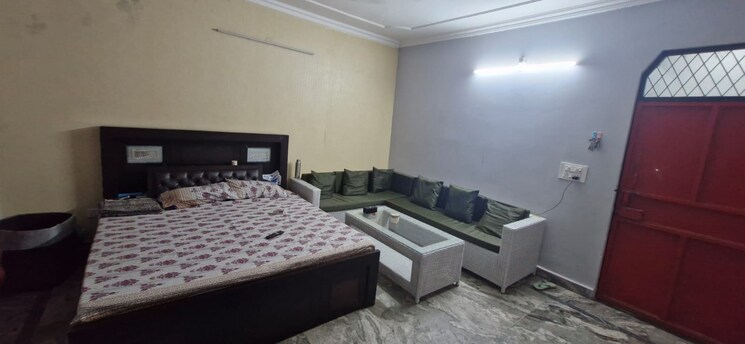 Bedroom, sector 23 2 Bedroom 3000 Sq.Ft. Independent House In Sector 23 Gurgaon 9264777