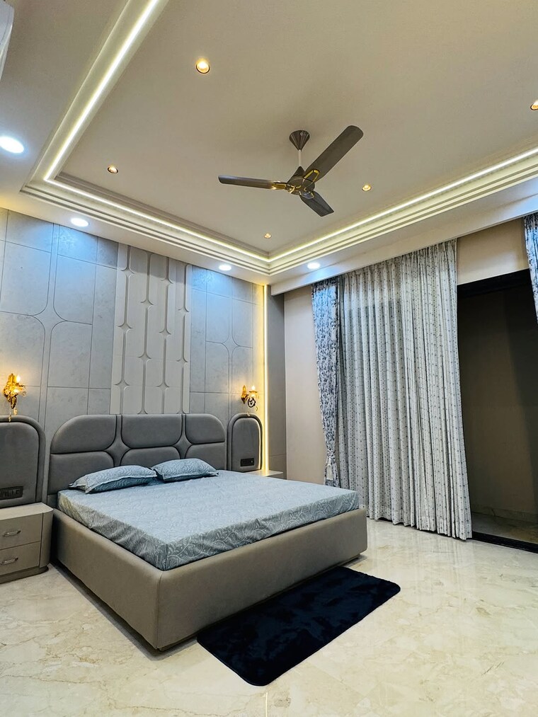 Bedroom, ashok vihar 5 Bedroom 320 Sq.Yd. Independent House In Ashok Vihar Delhi 9264782