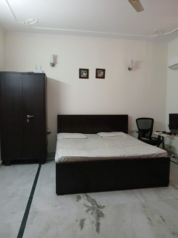 1.5 BHK Builder Floor For Rent in Sector 23