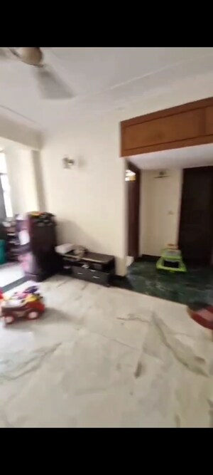Room in 2 BHK Apartment at Arihant Residency, Ahinsa Khand 2 – for Sale