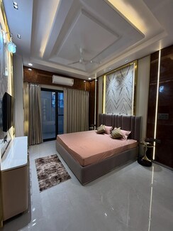 4 BHK + Pooja Room,Extra Room Penthouse For Sale in Derawal Nagar