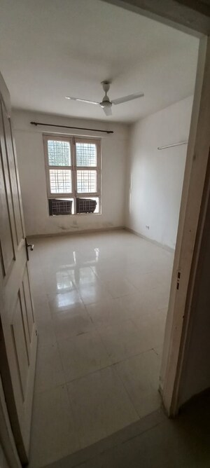 Room in 3 BHK Apartment at Tulip Orange, Sector 70 – for Rent