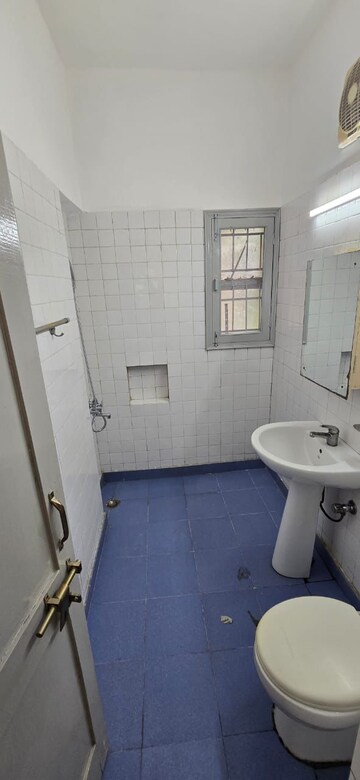 Bathroom in 3 BHK Apartment at Vasant Kunj – for Rent