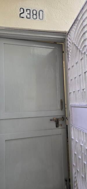 Bathroom in 3 BHK Apartment at Vasant Kunj – for Rent