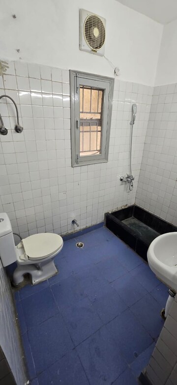 Bathroom in 3 BHK Apartment at Vasant Kunj – for Rent
