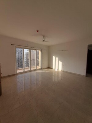 Room in 3 BHK Apartment at Sector 150 – for Rent
